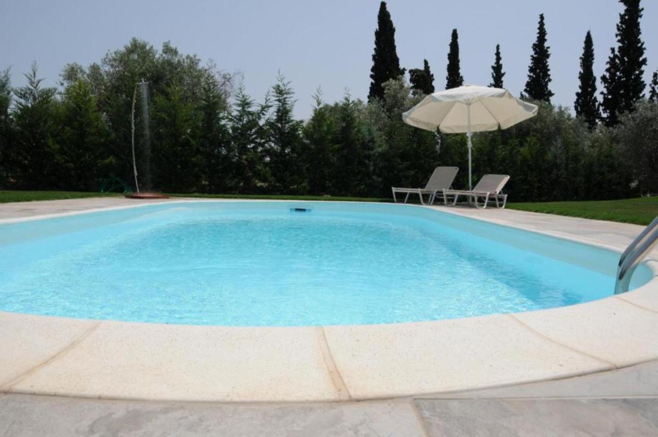 Luxurious 6 Bedroom Villa In A Great Location Χαλκίδα Εξωτερικό φωτογραφία